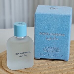 Dolce & Gabbana Light Blue Eau de Toilette - Sky Blue New